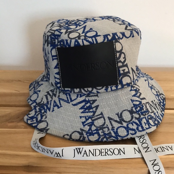 JW ANDERSON asymmetric bucket hat - Picture 5 of 9